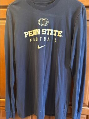 Nike Dri-Fit long sleeve Tee in Navy with White Logo